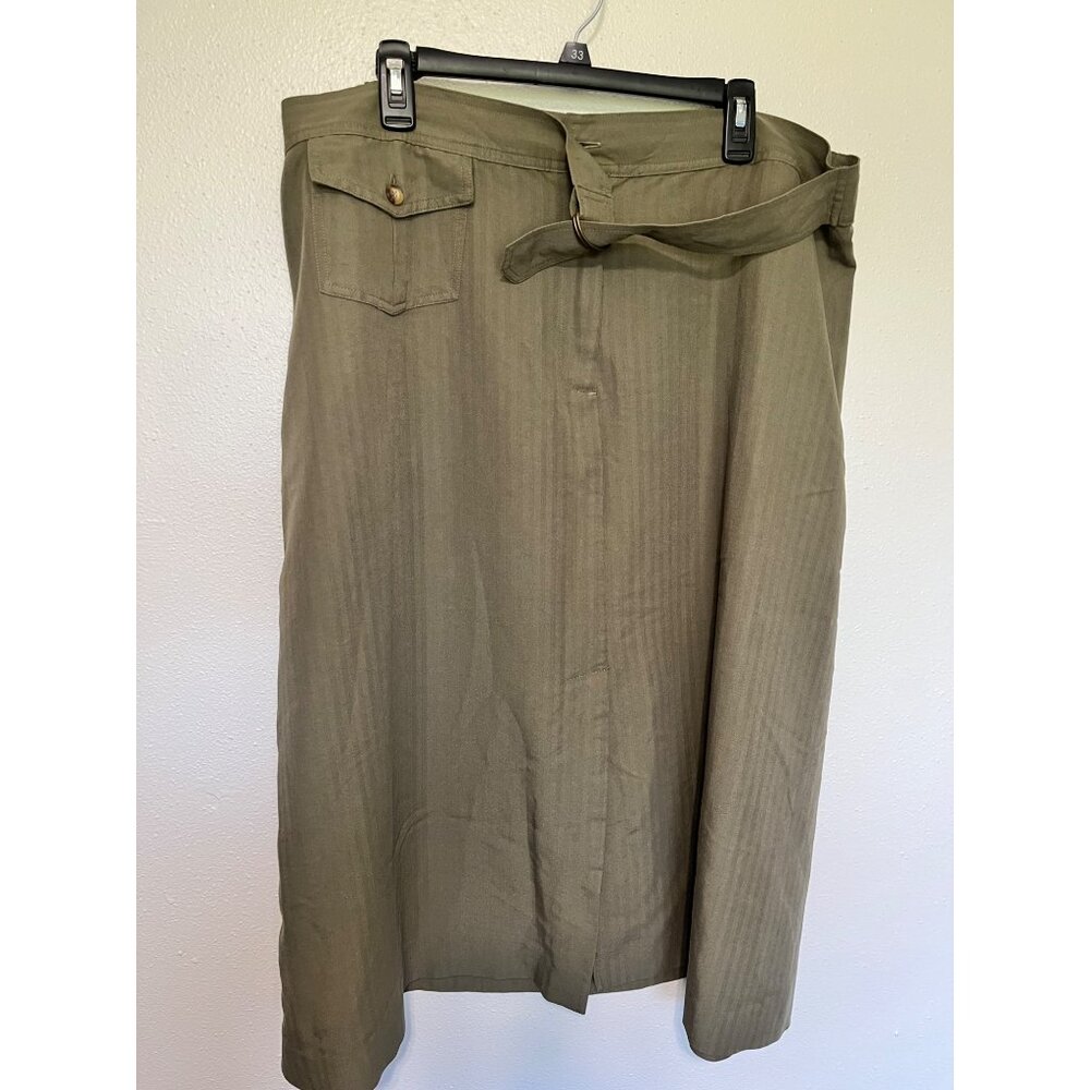 White Stag Skirt Green with a Stripe Slit Front Self Belted Womans 24W